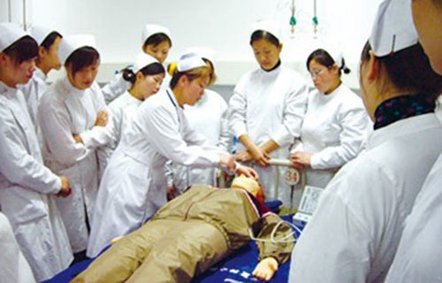 德宏傣族景颇族自治州卫生学校